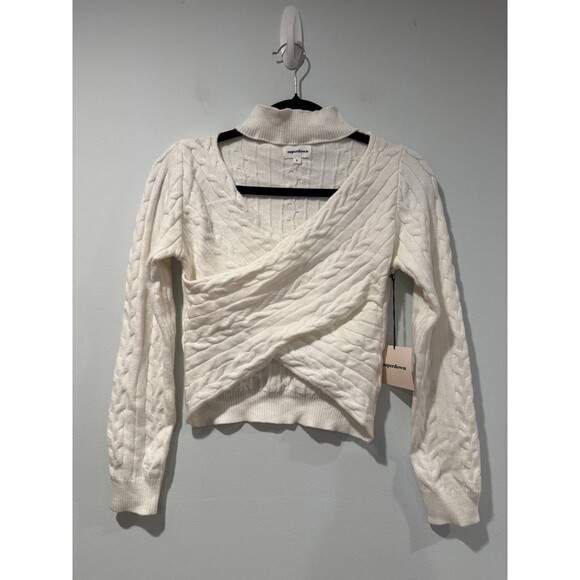 NEW Superdown Sweater Womens Small Cable Knit Criss Cross Cropped Minimal Indie - Picture 1 of 6